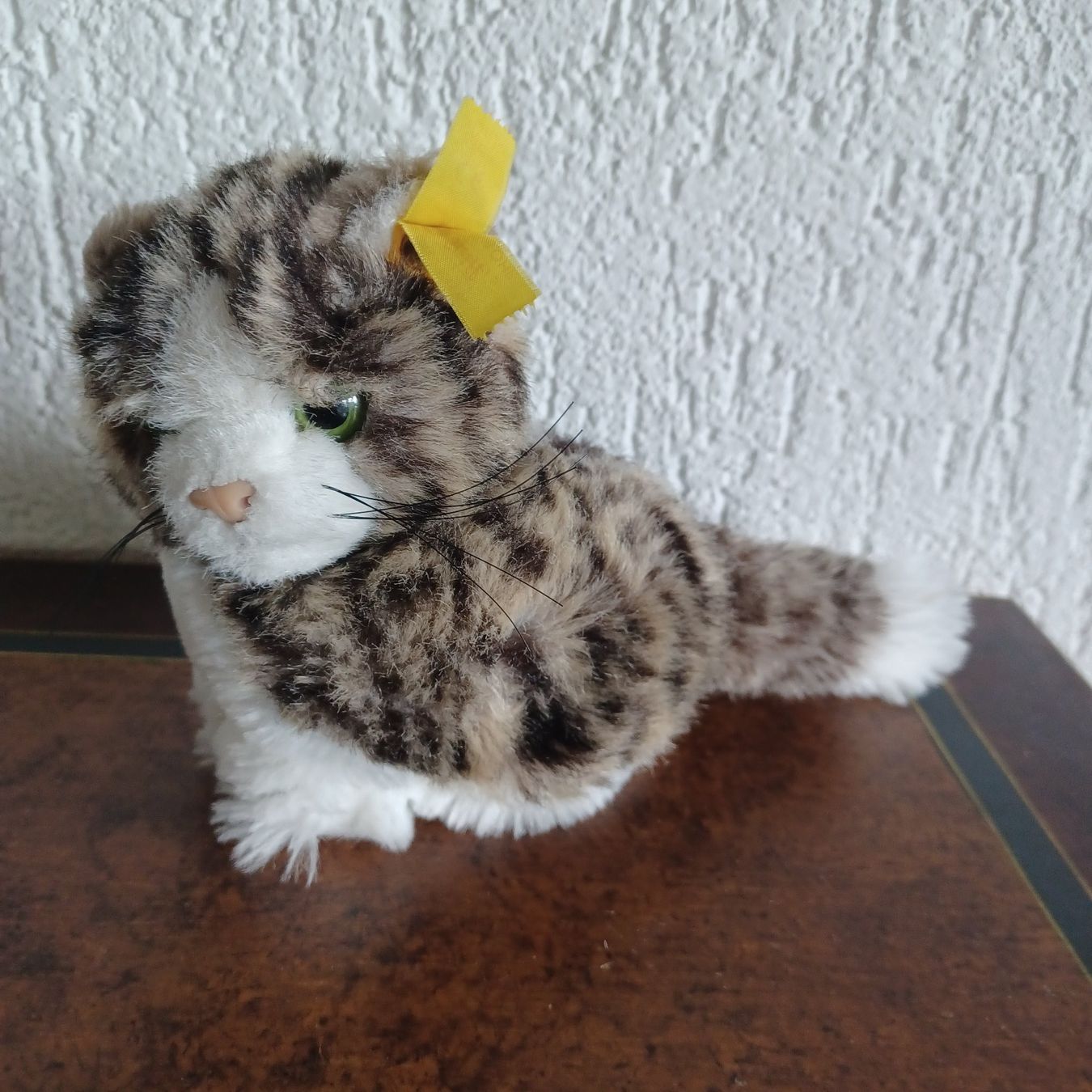Steiff Giocattoli: Steiff süsses kleines knuddeliges Kätzchen – Usato da Abtwil SG venduto da luupsy