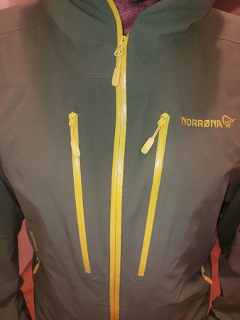 NORRØNA Lofoten Gore‑Tex Pro Hardshell Jacke – Gr L – Herren