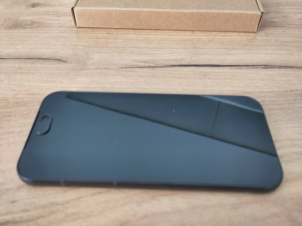 Fairphone Telefoni cellulari / Smartphones: Fairphone 5 (5G), 256 GB con /e/OS – Nuovo (secondo la descrizione) da Novaggio venduto da GreenWebSolutions 1