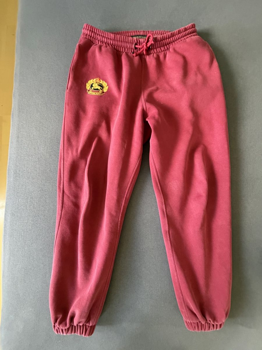 Burberry Hosen: Burberry Jogginghose – Gebraucht aus Rotkreuz von lar_k2rc