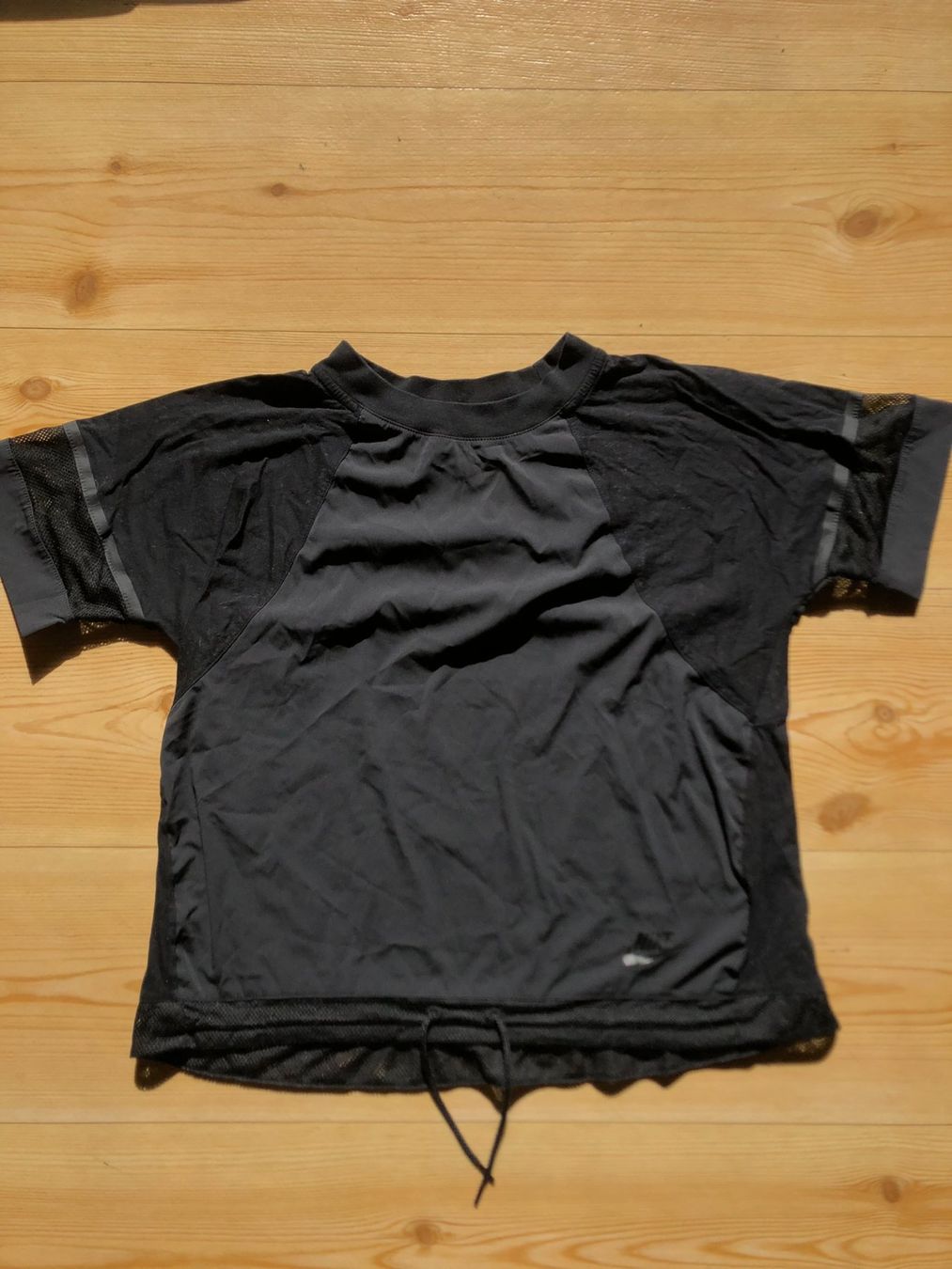 Nike T-shirt: T-shirt Nike – Usato da Bulle venduto da sop_ct6x