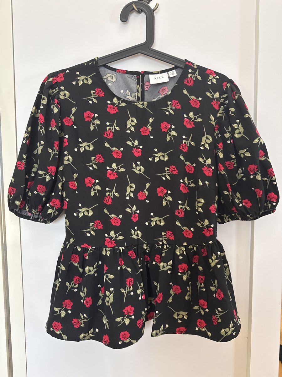 Vila Camicette: Vila Bluse Rosen Gr.40 – Usato da Winkel venduto da _OachKatzerl_