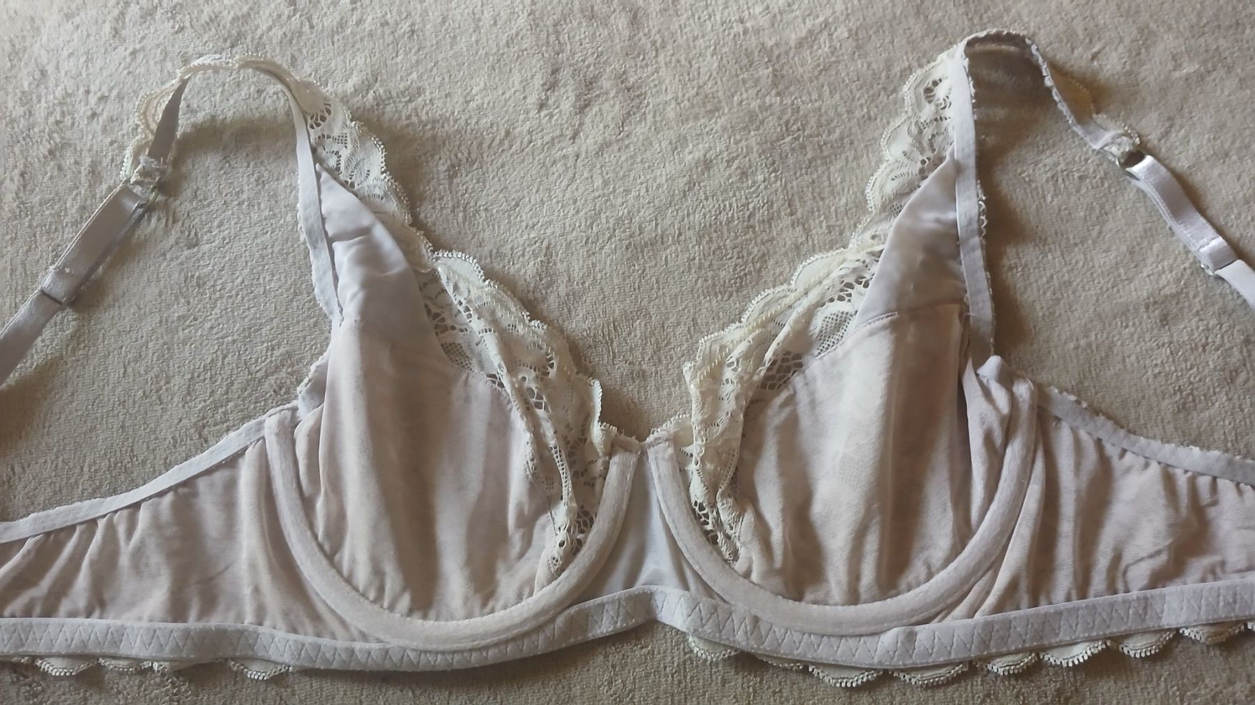 Hanro Altra biancheria intima: HANRO SPITZE BÜGEL BH 85 B BEIGE – Usato da Villa Luganese venduto da luxlady 8
