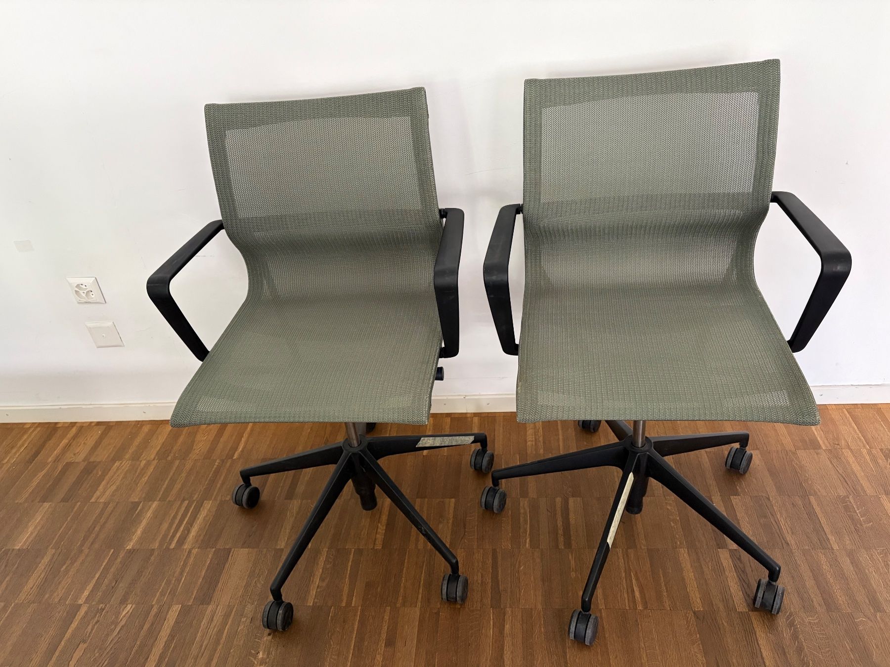 Vitra Sedie: Vitra Bürostühle 2 Stück – Usato da Zürich venduto da Tm7