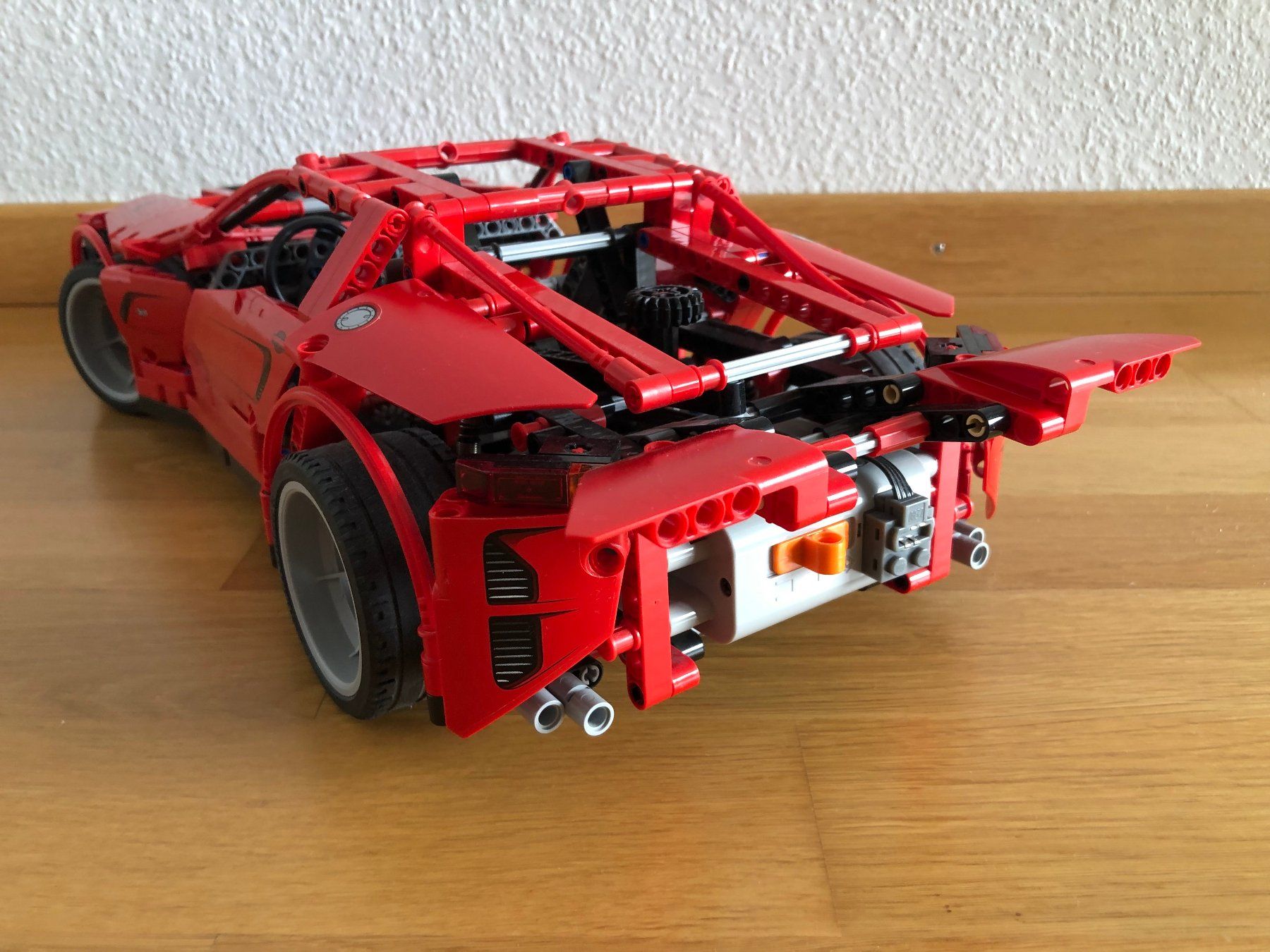 Lego Kit di costruzioni: LEGO TECHNIC 8070 Supercar – Usato da Zürich venduto da trma07 3