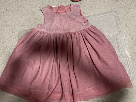 Name it! ✨ Festliches Kleid, Grösse 98!