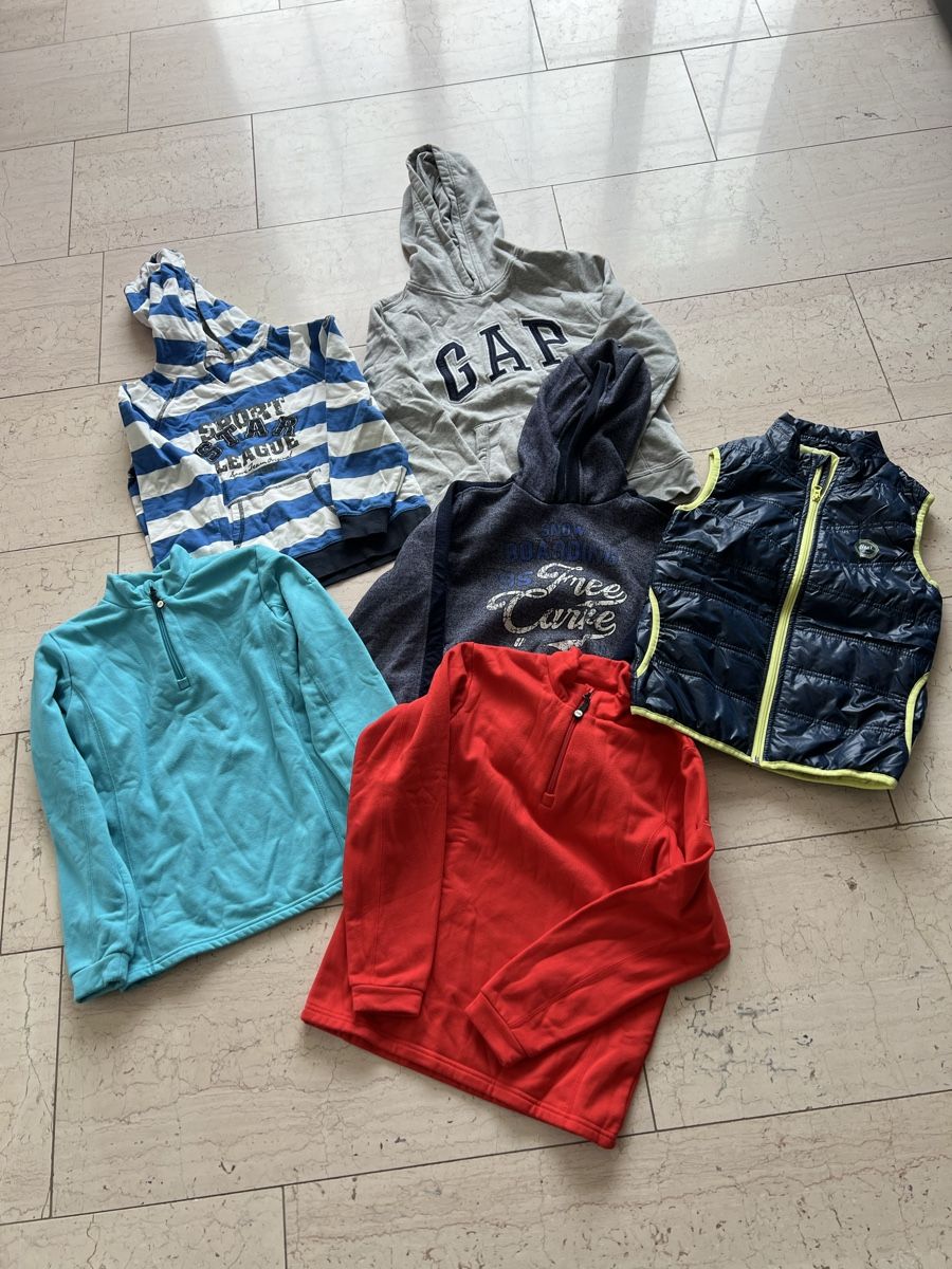 Lotti & Set di vestiti: Grosses Kleiderpaket 140/146 – Usato da Hedingen venduto da johsaan 1