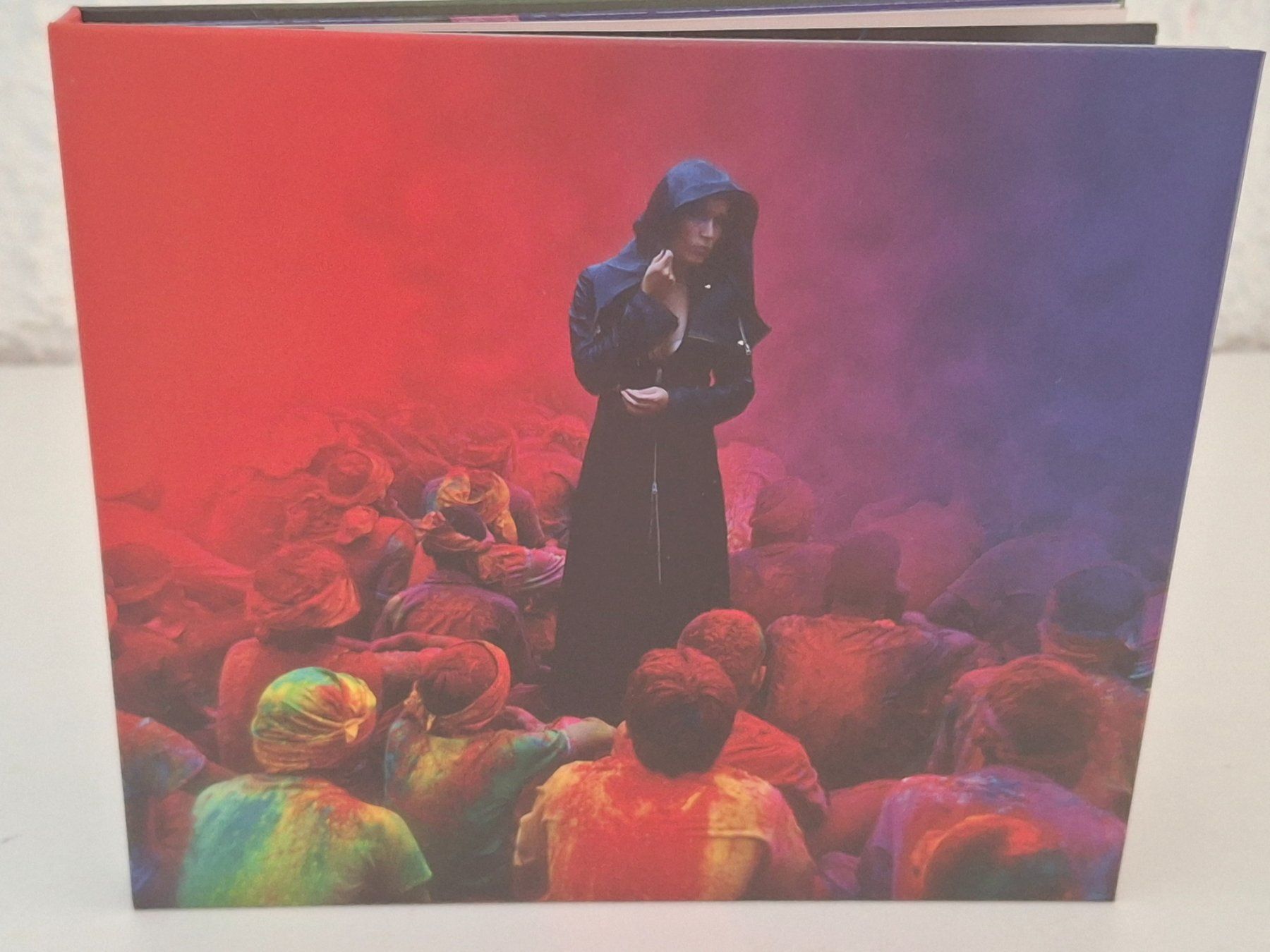 CDs: CD Tarja -  Colours in the Dark 😎 – Gebraucht aus Aarberg von Jackup1