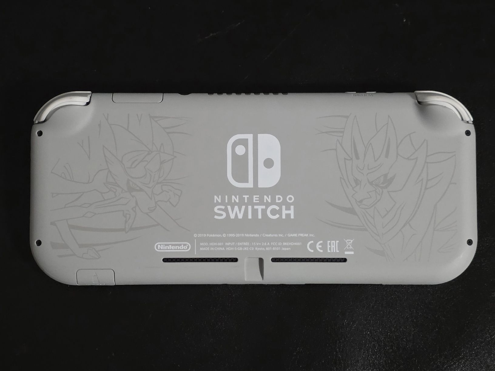Nintendo Console: NINTENDO SWITCH LITE | ZACIAN & ZAMAZENTA EDITION – Usato da Bellinzona venduto da egemon 2