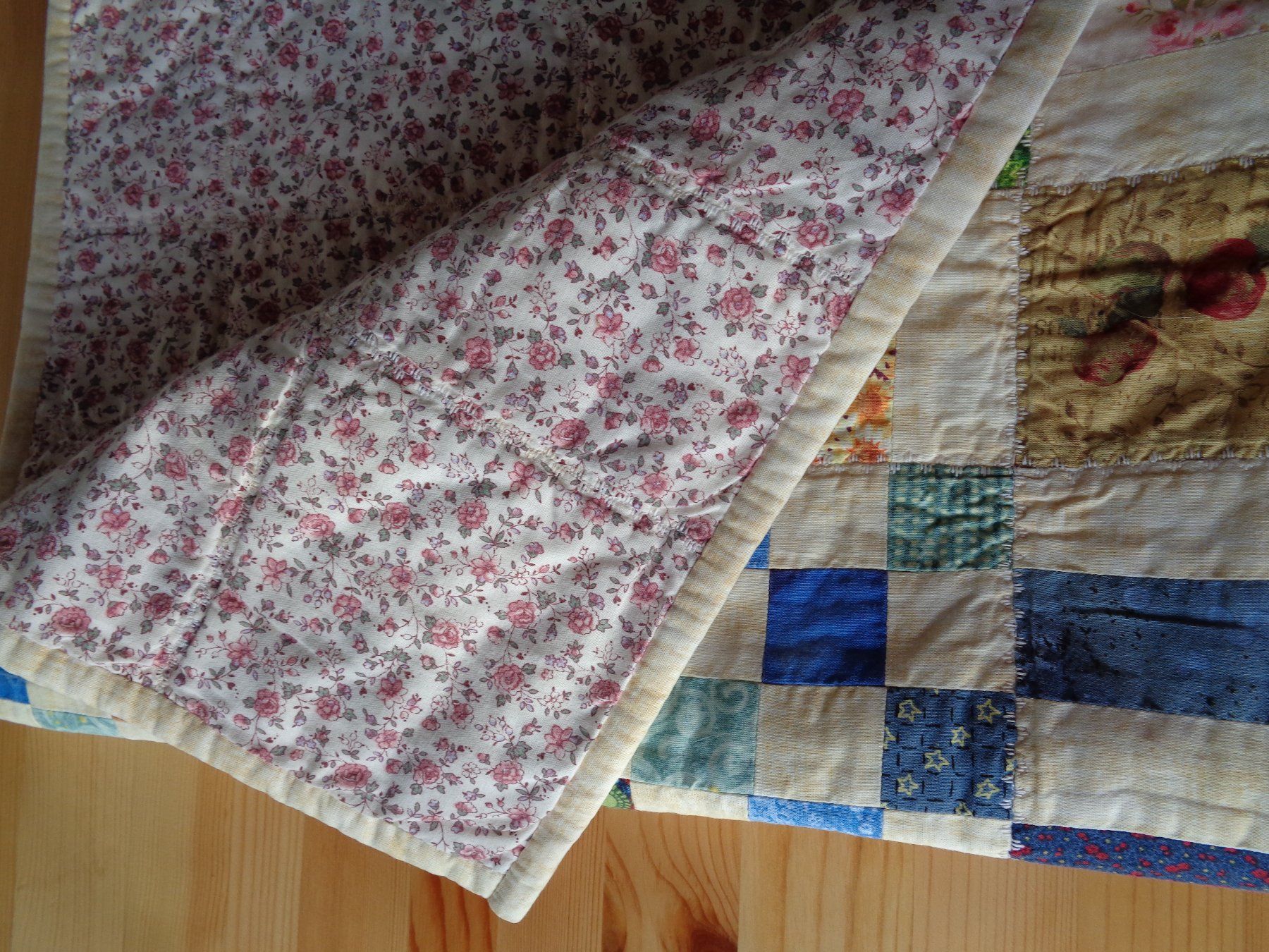 Altra biancheria da tavola: Quilt-Tischdecke mit Patchwork, 86 x 63 cm – Usato da Wiesendangen venduto da Gullfoss 6