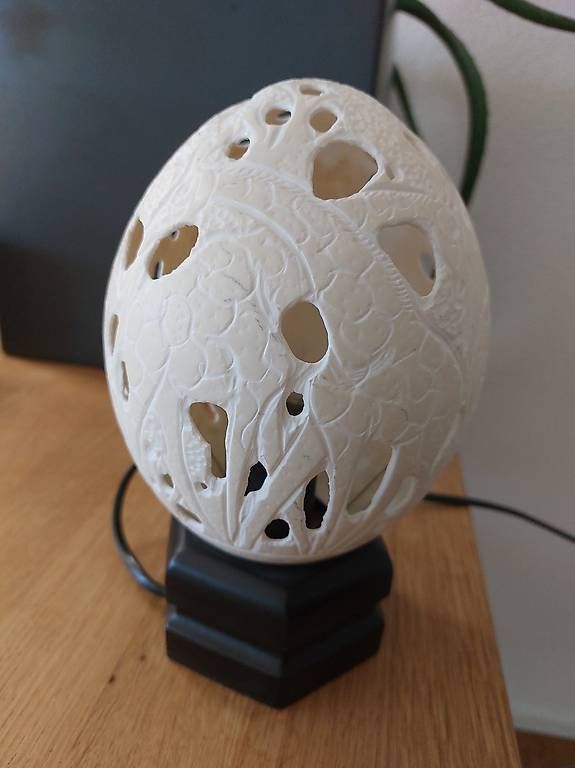 Tutte le decorazioni: Lampe Straussen-Ei geschnitzt Südafrika  – Usato da Oberuzwil venduto da and_n5lg 2