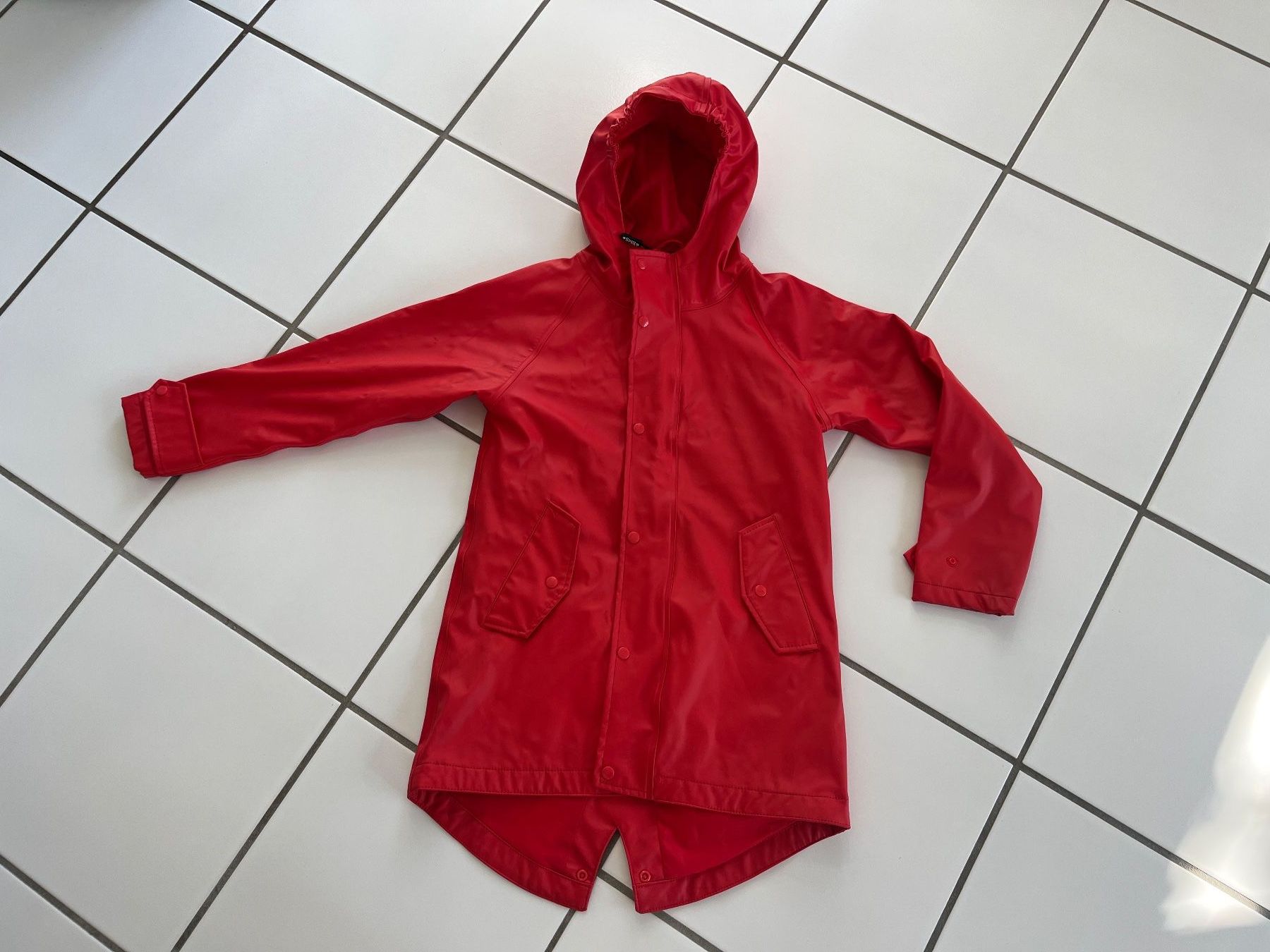 Lotti & Set di vestiti: 5-teiliges Kleiderpaket Gr. 128 – Usato da Flurlingen venduto da absh 1