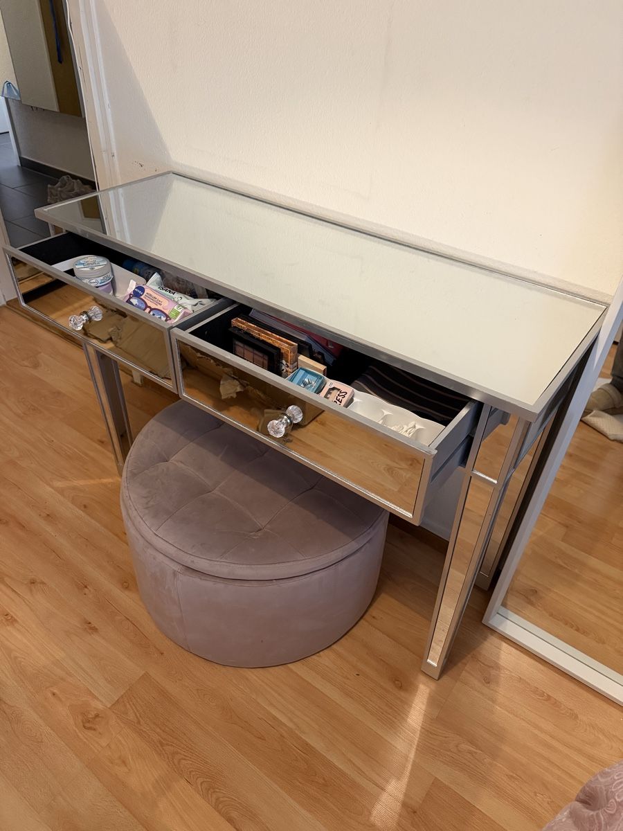 Tavoli da trucco: Schminktisch - Top Zustand! – Nuovo (secondo la descrizione) da Bülach venduto da Isa.Almeida 1
