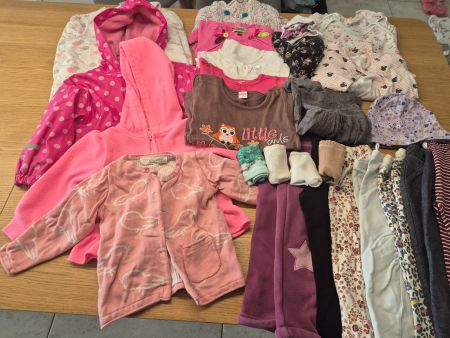 Kleiderpaket 4, Winter, Mädchen, 29 Teile, Grösse 86