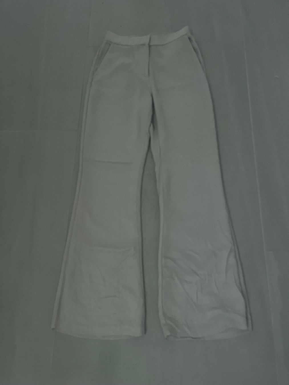 H&M Pantaloni: Sommerhose, Gr. 36, wie neu – Nuovo (secondo la descrizione) da Luzern venduto da Sono2