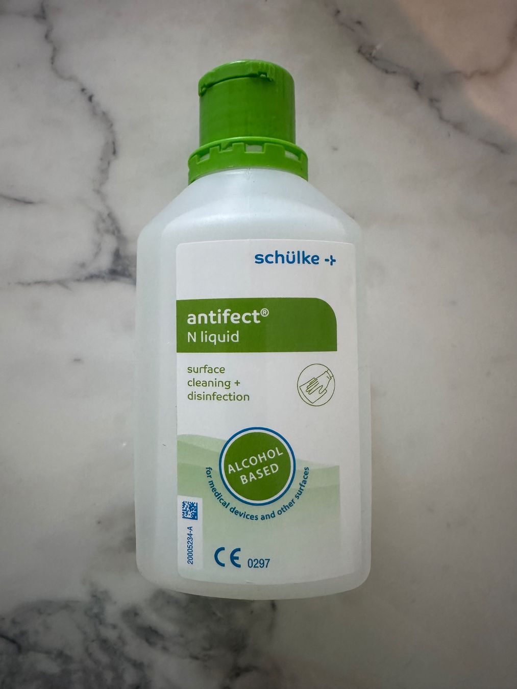 Reinigung & Hygiene: Desinfektionsmittel von Schülke 500ml – Neu und originalverpackt aus Bülach von leide_29