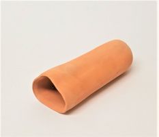 17 x 6.5 cm Triangle Höhle terracotta *AUSVERKAUF*