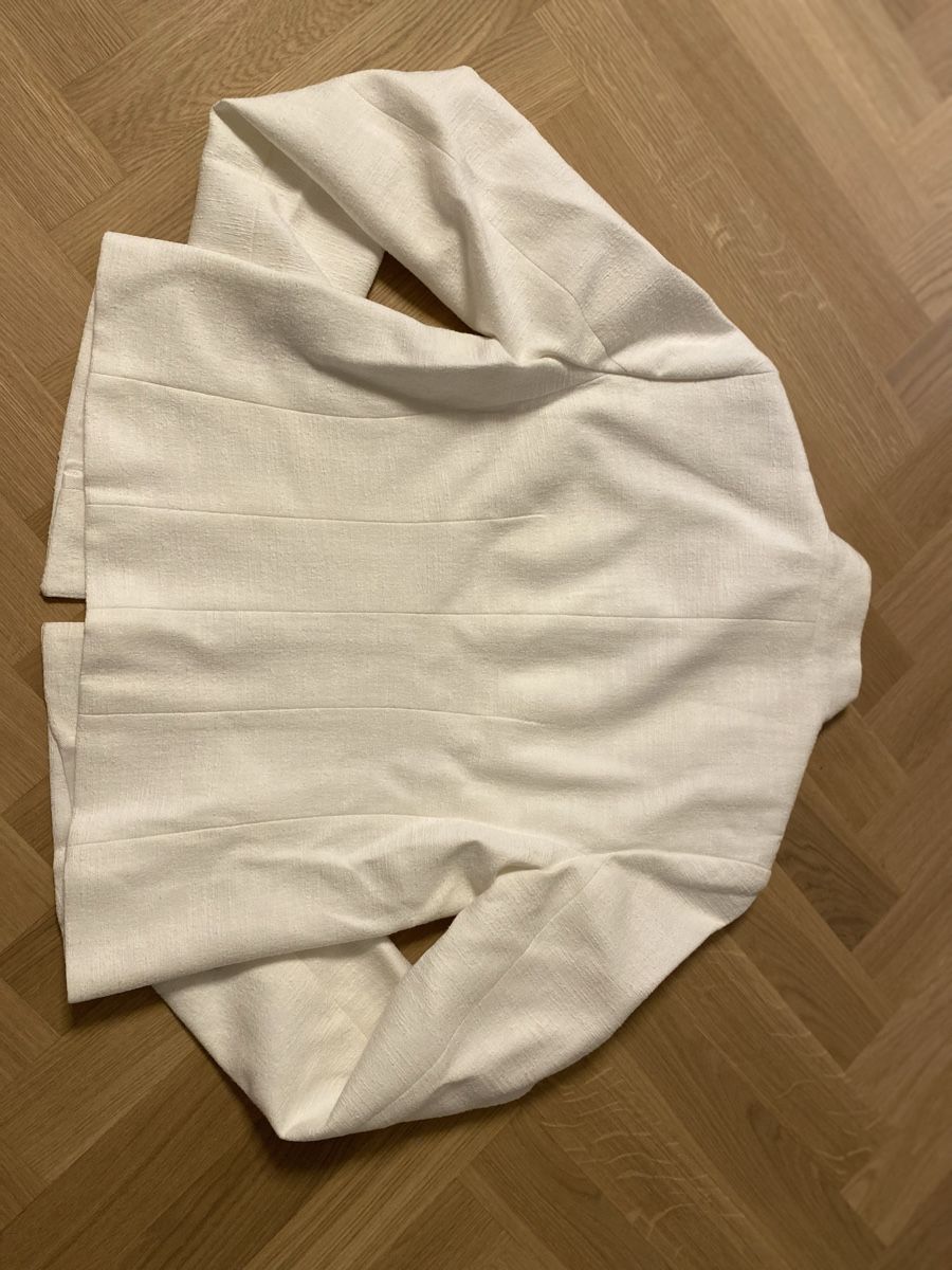 Zara Giacche: Blazer - Chanel - Schnitt – Nuovo e nell'imballaggio originale da Hergiswil NW venduto da sbrodego 3