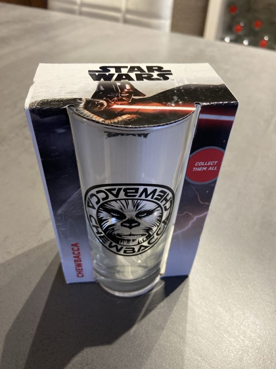 Star Wars Gläser: Star Wars Chewbacca Trinkglas – Neu und originalverpackt aus Rechthalten von nicole050 1