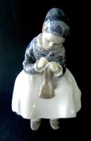 Figur * AMAGER MÄDCHEN * 1314 von Royal Copenhagen