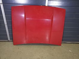 GTV 6 Motorhaube rot (Kunstoffdeckel vermacht)