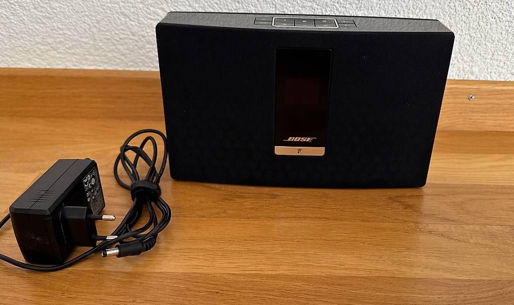 Bose Casse acustiche: Bose SoundTouch Portable Lautsprecher Box – Usato da Zürich venduto da vintera