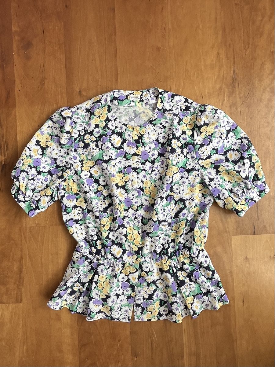 Camicette: Vintage Blumen-Bluse – Usato da Wauwil venduto da parttimehippie