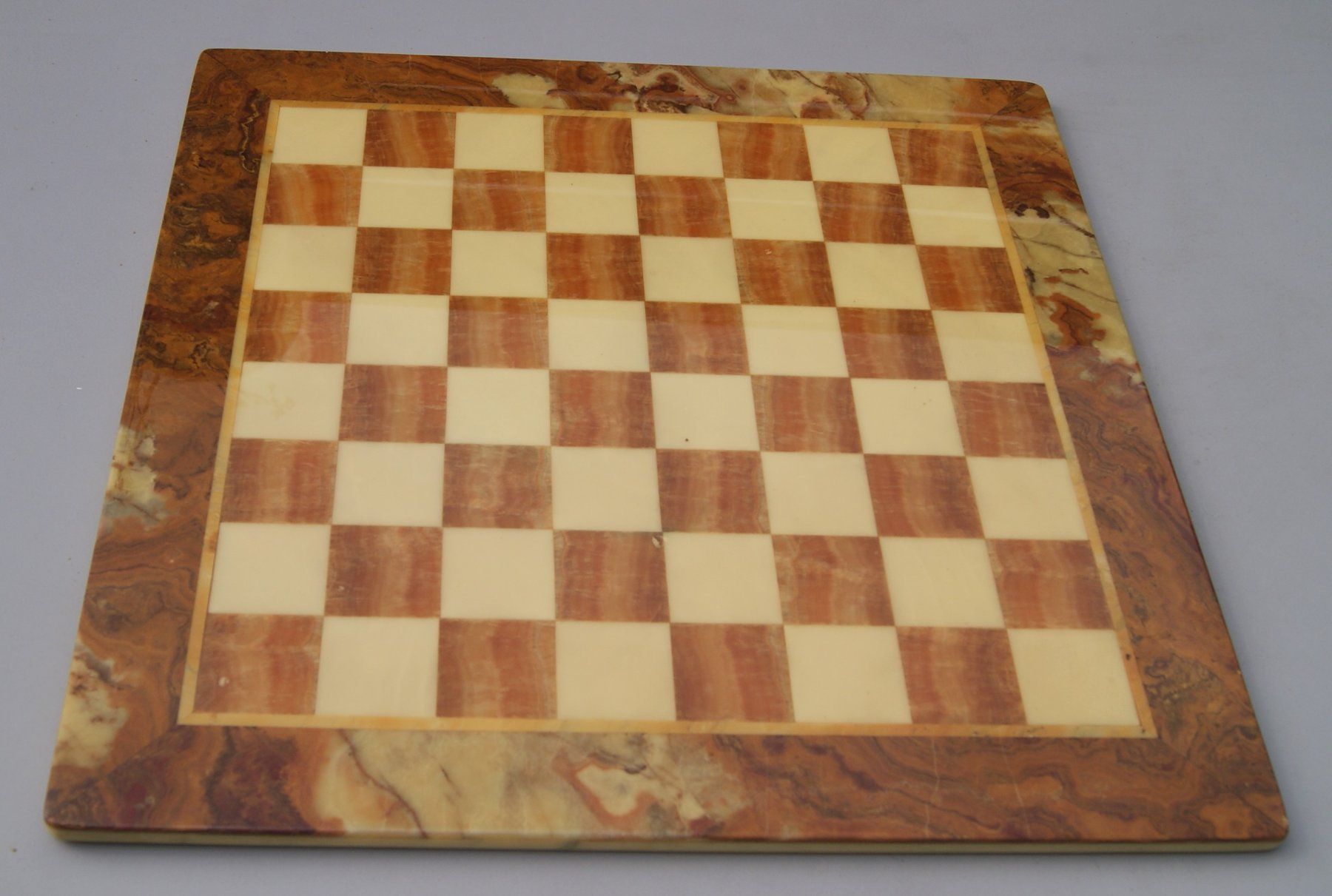 Giochi: SCHACHSPIEL 50 x 50 cm – Usato da Stadel venduto da Wald100