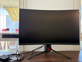 ASUS ROG Strix XG32VQ 2560 x 1440 Pixel, 31.50" Curved 