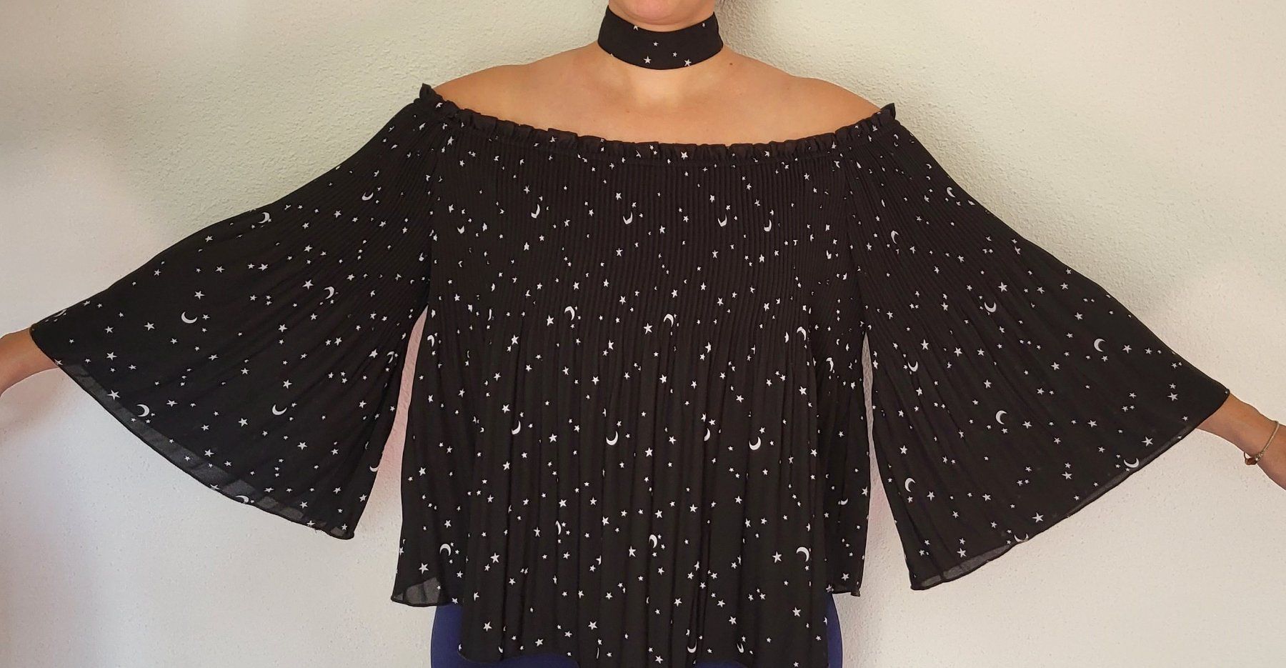 Top: Sternen-Top schulterfrei Gr. S/M – Usato da Au SG venduto da SElena89 2