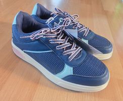 Sneaker mit LED Gr.36 | NEU