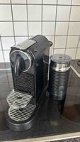 Nespresso Kaffeemaschine mit Milchschäumer