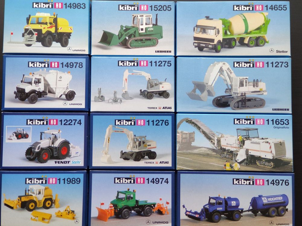 Konvolut 13x Kibri Bausatz H0 (Neu und originalverpackt) in Locarno für ...