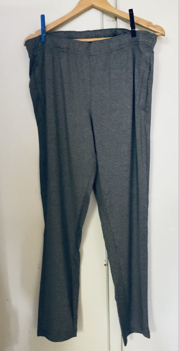 Pantaloni: Freizeithose – Nuovo (secondo la descrizione) da Herisau venduto da eri_2tb5