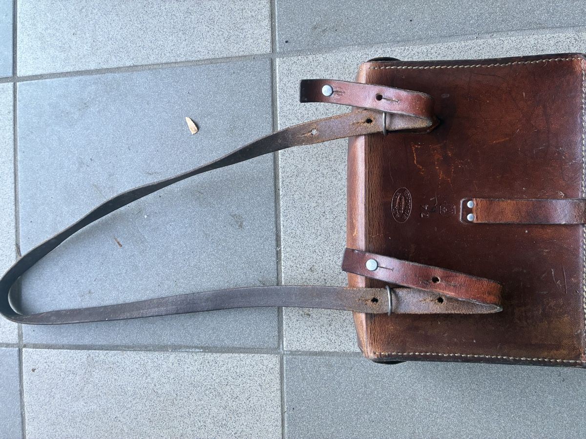 Schweizer Armee Borse: Vintage Schweizer Armee Ledertasche – Usato da Wollerau venduto da mafiale89 2