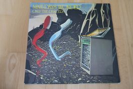 Nine Days' Wonder – Only The Dancers