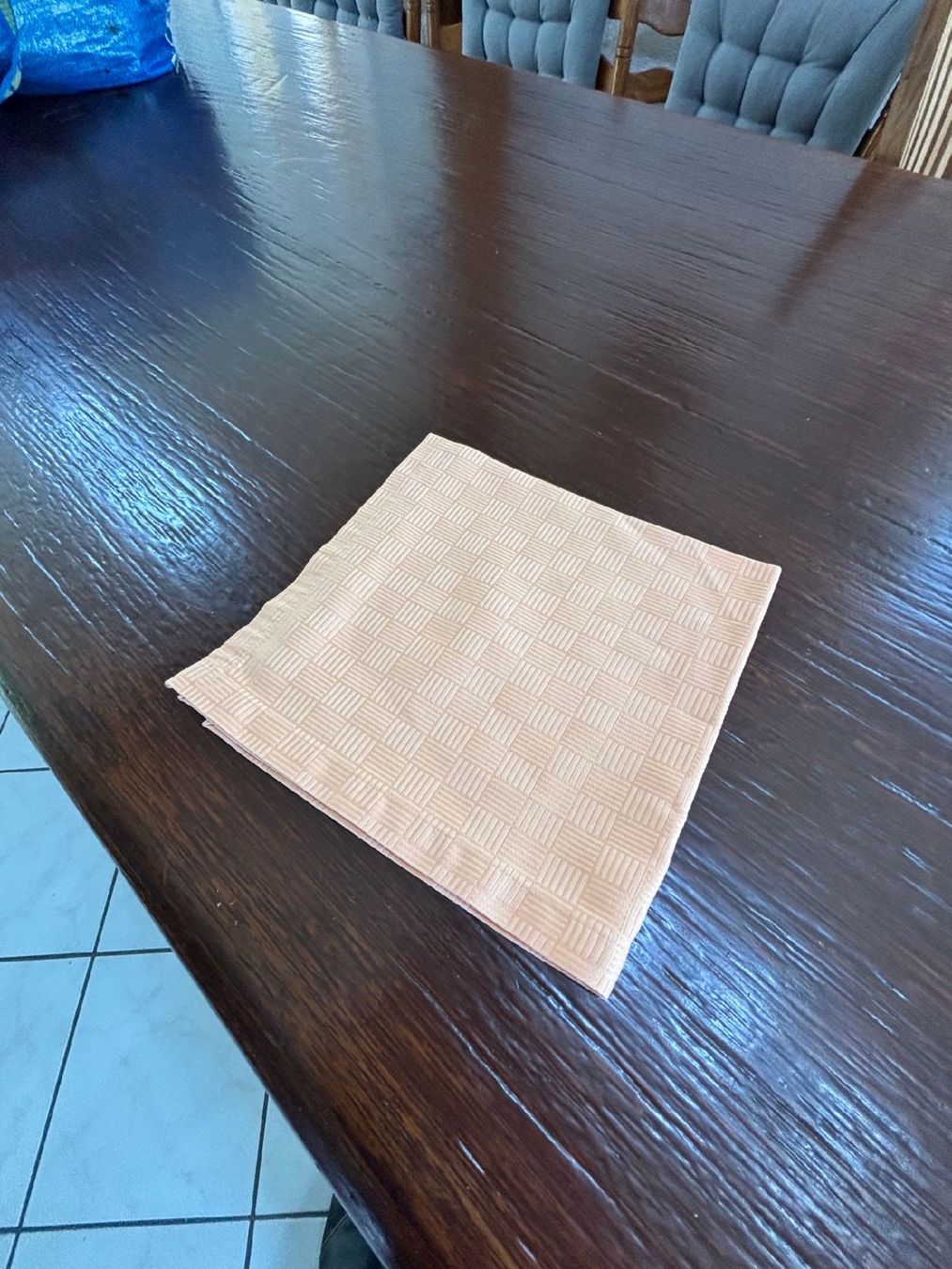 Tessuti: nappe de restaurant ou pour particulier – Usato da chatonnaye venduto da lebizu 4