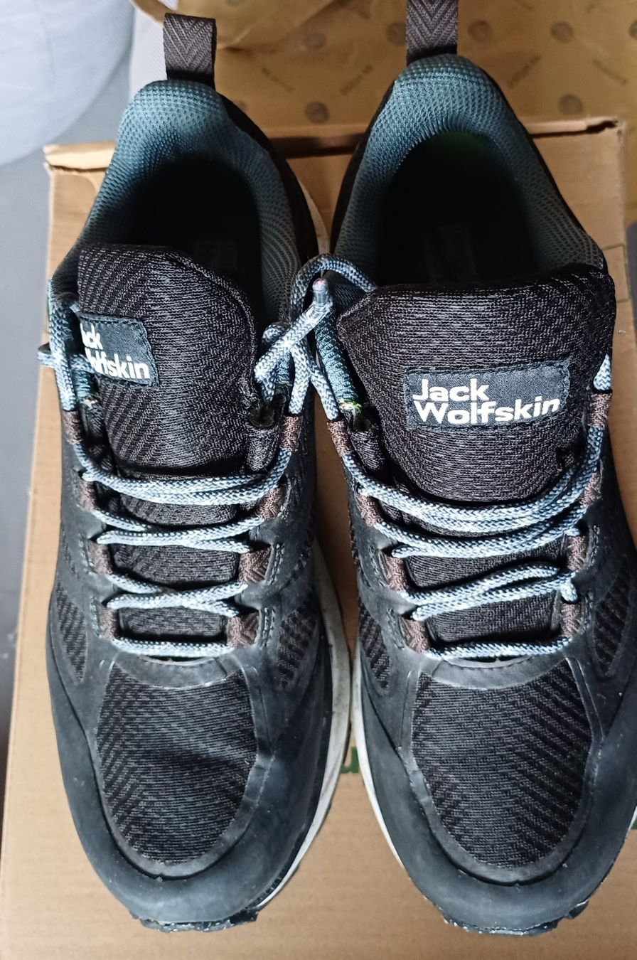 Chaussures hommes: Jack Wolfskin  Wanderschue Gr.37,5 – D'occasion à Thun par Pokemonomania 2