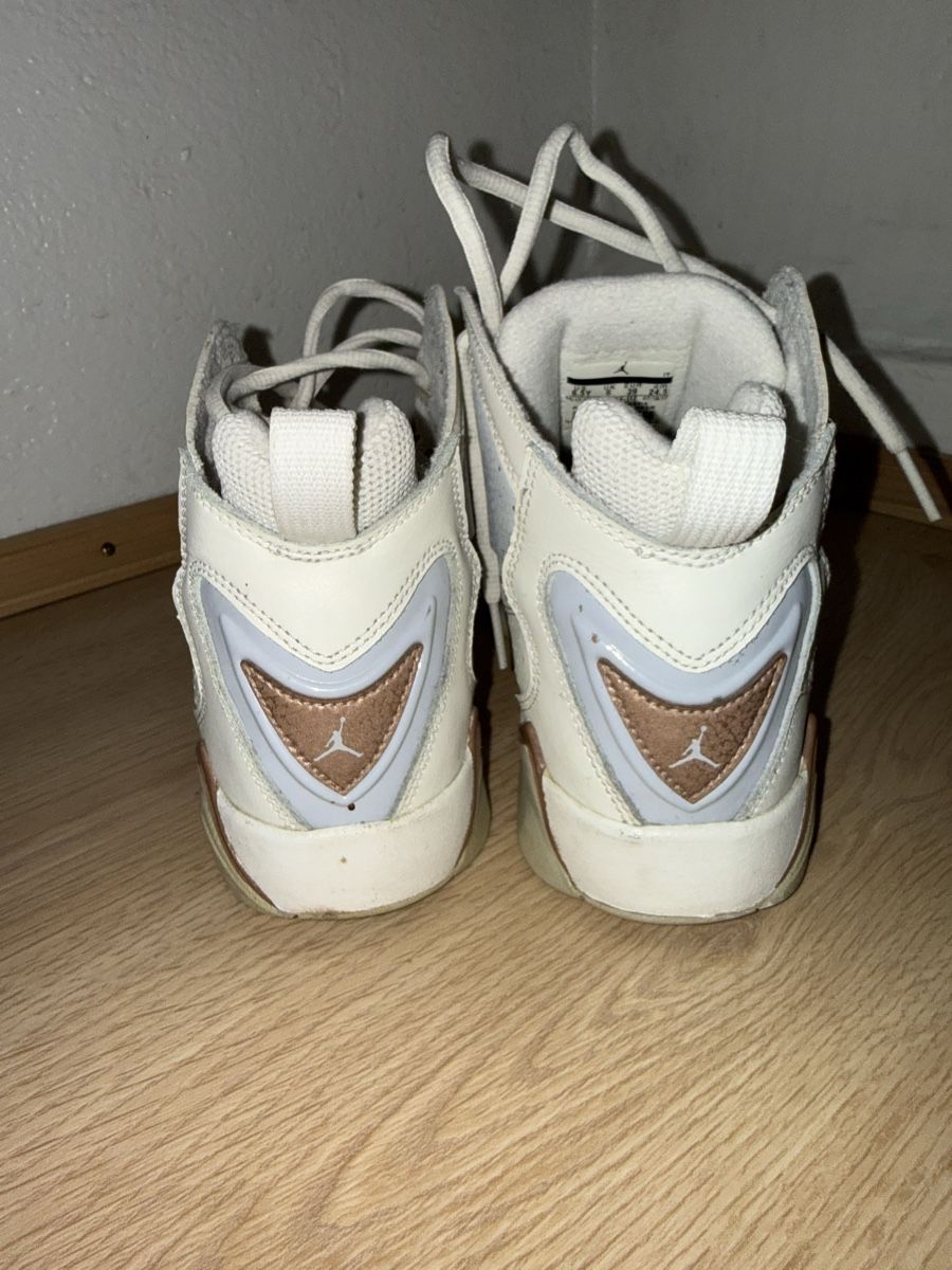 Jordan Scarpe da donna: Air Jordan 7 Retro – Usato da Uznach venduto da Linda.balaj 3