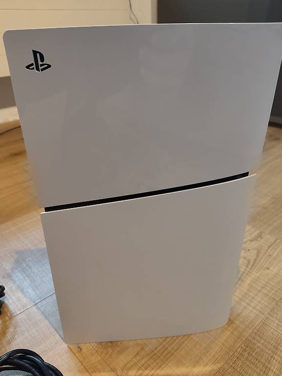 Consoles: Sony Playstation 5 – D'occasion à Sins par raphi___97 1