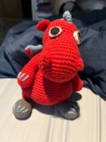 Kleiner Drache Kokosnuss, gehäkelt