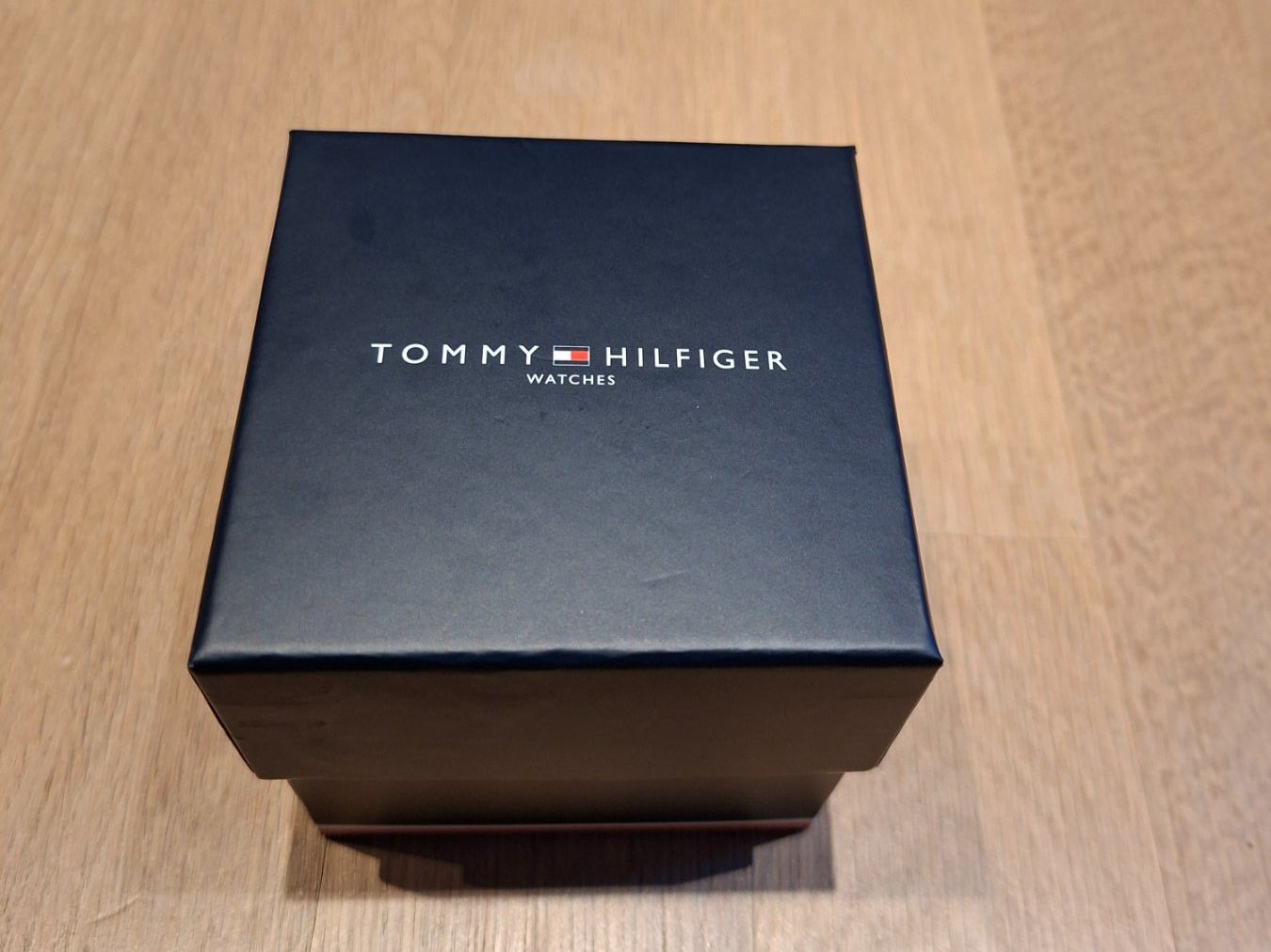 Tommy Hilfiger Bracciali & Braccialetti: Tommy Hilfiger Clark Armbanduhr – Nuovo (secondo la descrizione) da Buchberg venduto da Twity_17 1