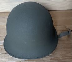 Stahlhelm der französischen Armee aus dem Jahre 1953