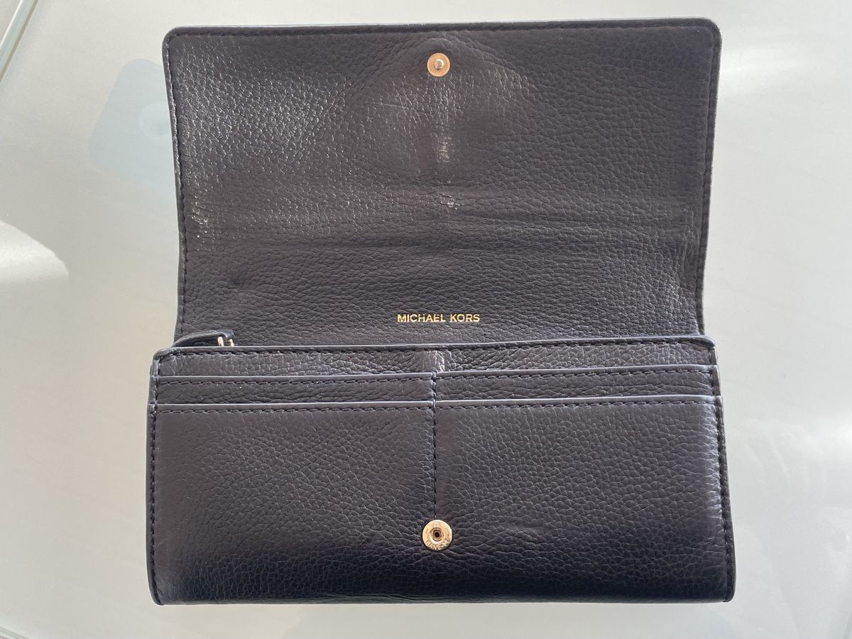 Michael Kors Portamonete: Portefeuille Michael Kors noir cuir élégant – Usato da Vuadens venduto da Nina11 1