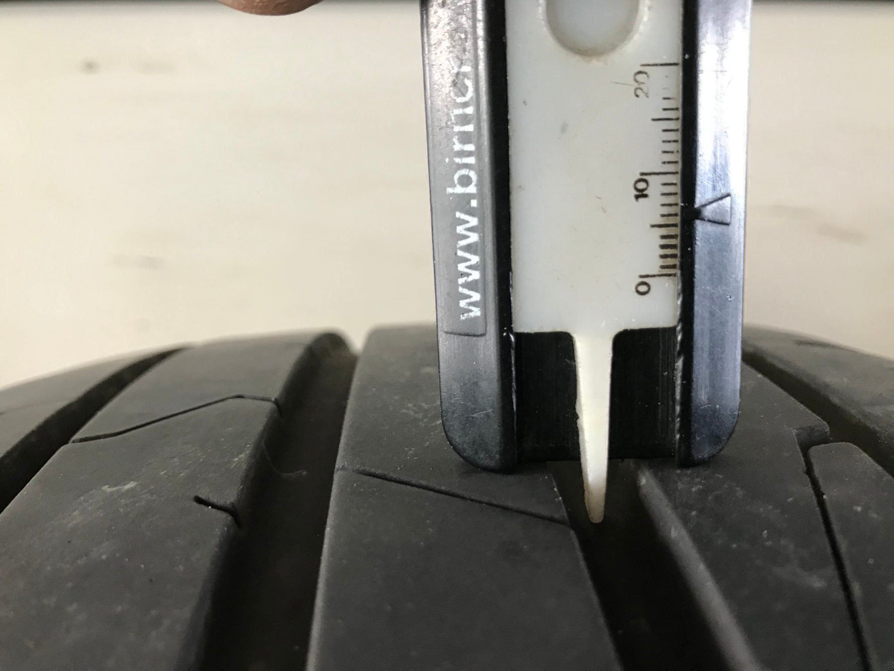 BMW Pneumatici & Ruote complete: 4 X 16 Zoll BMW Sommerräder – Usato da Altstätten venduto da TM-Auto 7