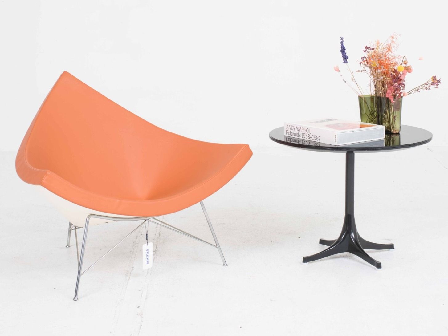 Vitra Tavoli: Vitra Pedestal Table Couchtisch von George Nelson – Usato da Zürich venduto da STUZH38
