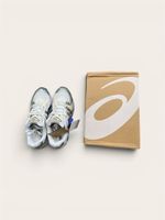 Asics Gel-Kayano 14 Sportschuhe weiss silber neu