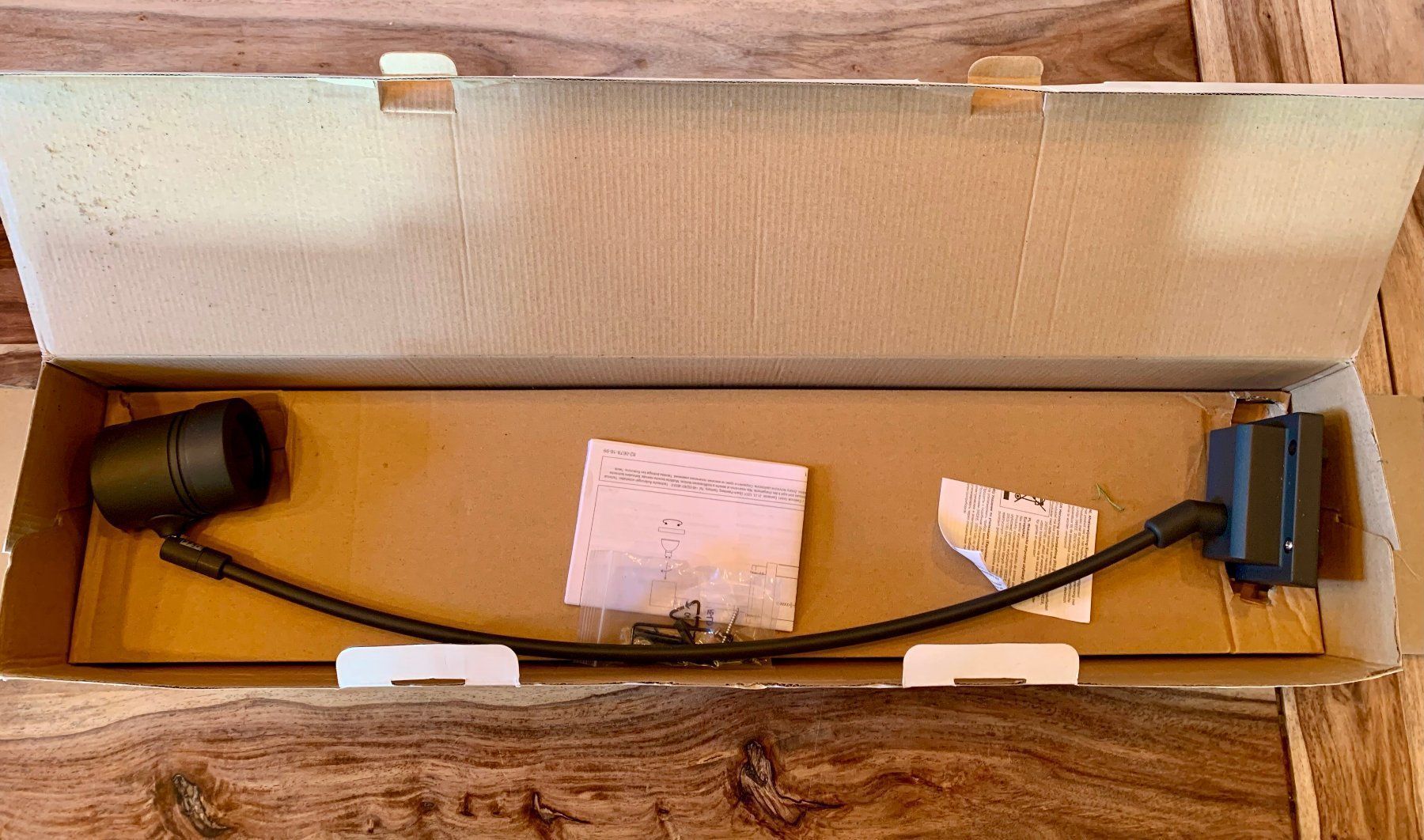 Laternen: Aussenleuchte / Türleuchte Designleuchte – Neu und originalverpackt aus Sent von cleaningwoman 2