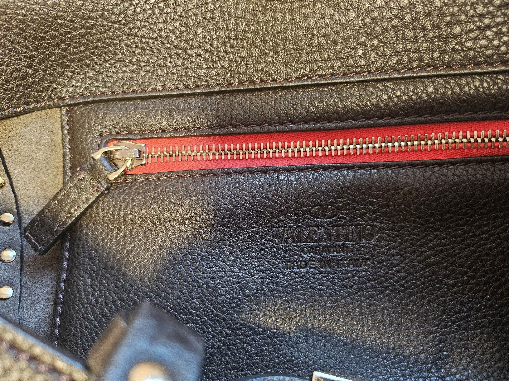 Valentino Borse da donna: Stunning Valentino bag chocolate brown – Nuovo e nell'imballaggio originale da Männedorf venduto da eli_y5vn 8