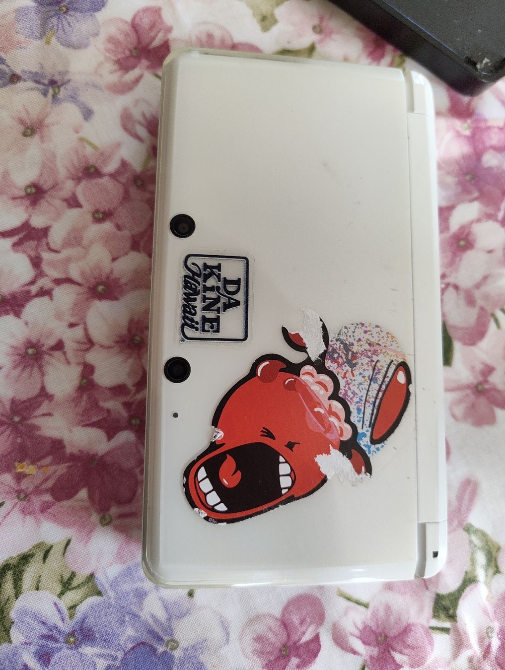 Nintendo Console: Console Nintendo 3DS blanc avec chargeur – Usato da Court venduto da Chronoss 4